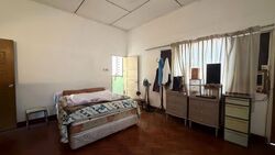 Jalan Rendang (D15), Semi-Detached #611909151